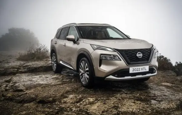 Nissan X-Trail IV (T33)