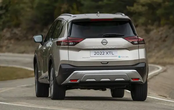 Nissan X-Trail IV (T33)-1