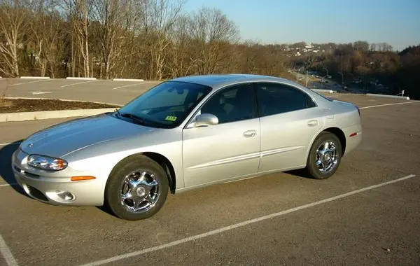 Oldsmobile Aurora II-1