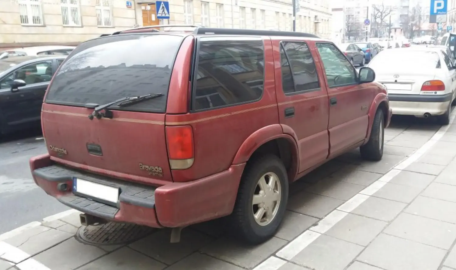 Oldsmobile Bravada II-0