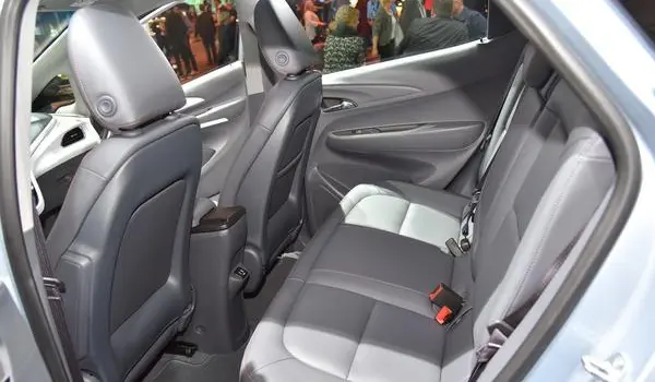 Opel Ampera-e-7
