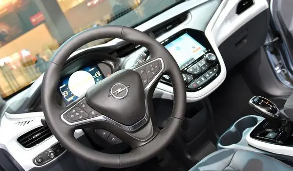 Opel Ampera-e-5
