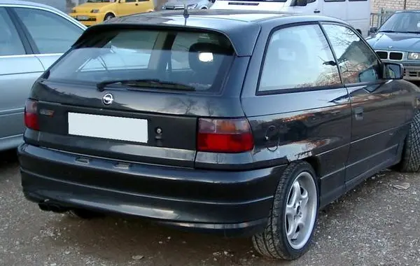 Opel Astra F-1