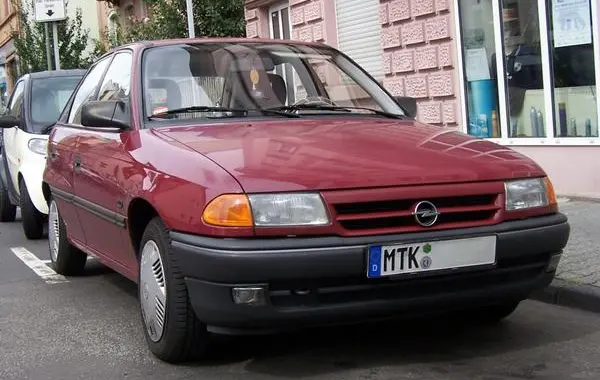 Opel Astra F-2