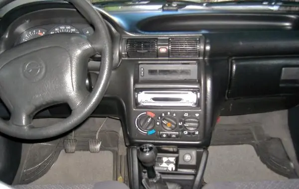 Opel Astra F (facelift 1994)-1