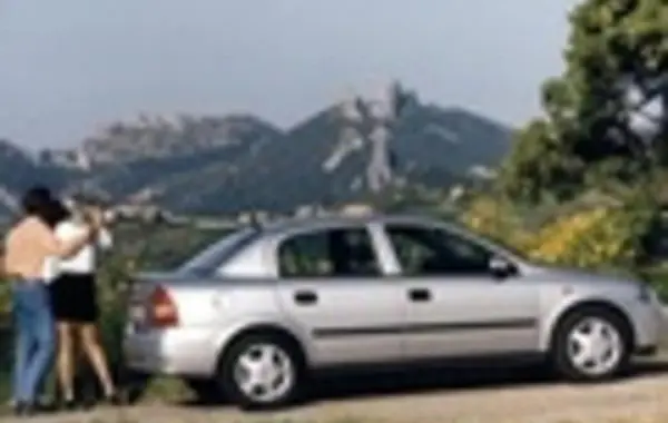 Opel Astra G Classic-0