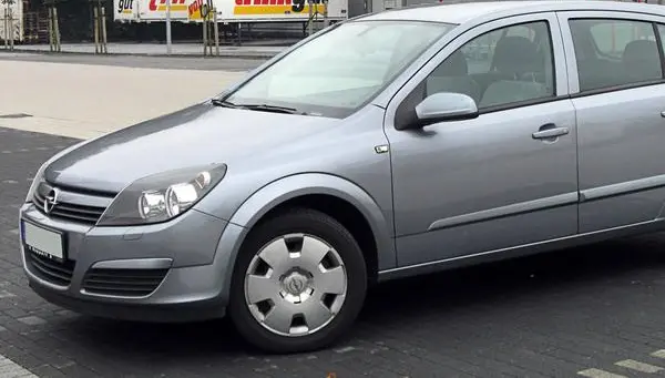 Opel Astra H-0