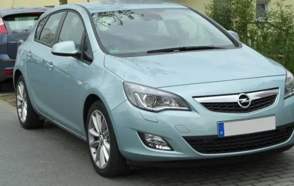 Opel Astra J