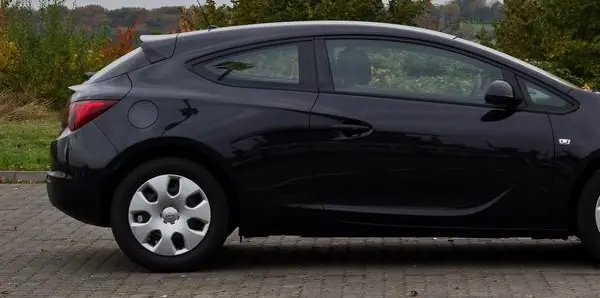 Opel Astra J GTC-0