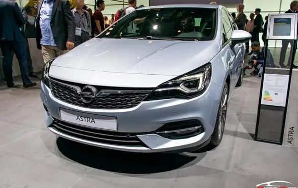 Opel Astra K (facelift 2019)-5