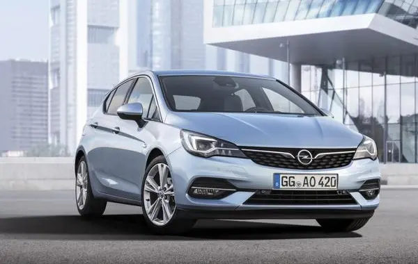 Opel Astra K (facelift 2019)-2