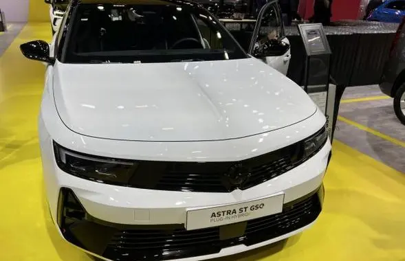 Opel Astra L Sports Tourer