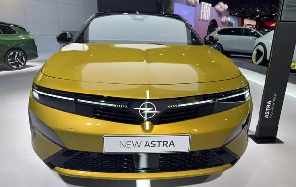 Opel Astra L (facelift 2026)-0