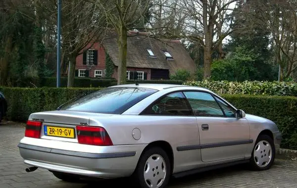 Opel Calibra-2