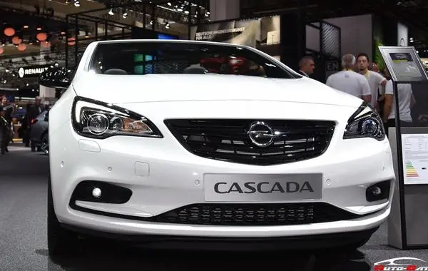 Opel Cascada-0