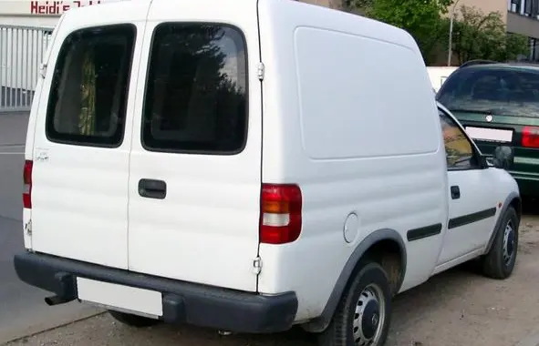Opel Combo B-0