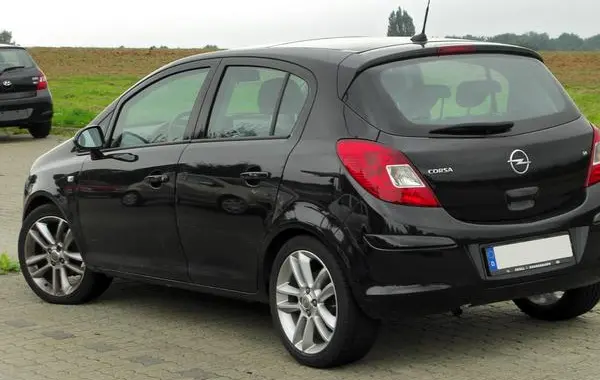 Opel Corsa D 5-door-2