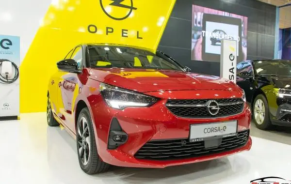 Opel Corsa F-8