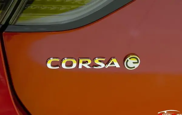 Opel Corsa F-6