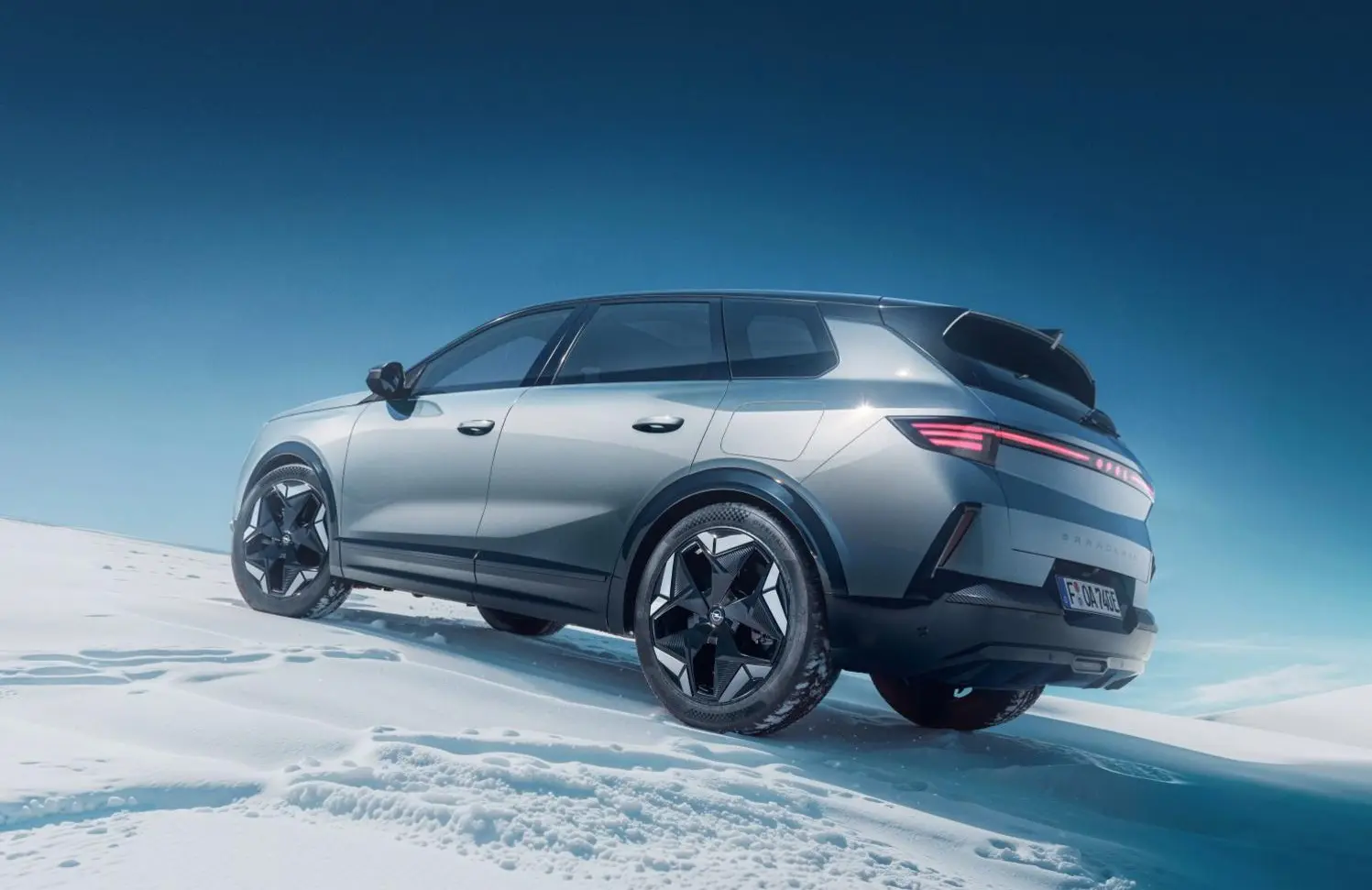 Opel Grandland B-3