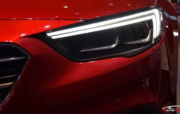 Opel Insignia Grand Sport (B)-3