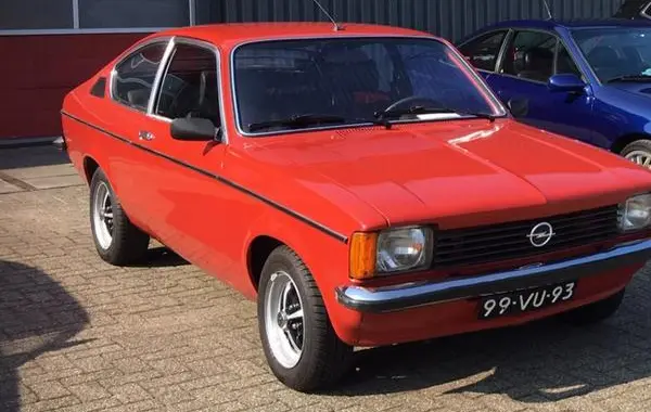 Opel Kadett C Coupe-3