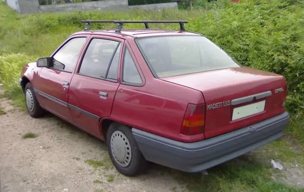 Opel Kadett E-3