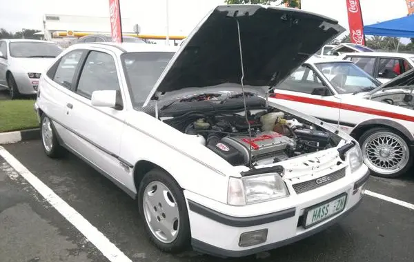 Opel Kadett E CC-4