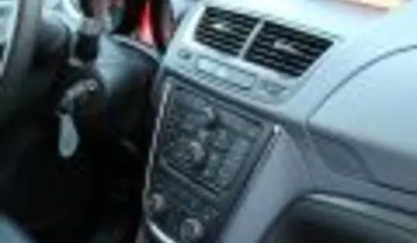 Opel Mokka-3
