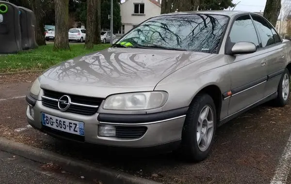 Opel Omega B-1