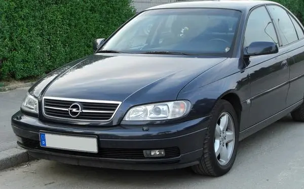 Opel Omega B (facelift 1999)-0