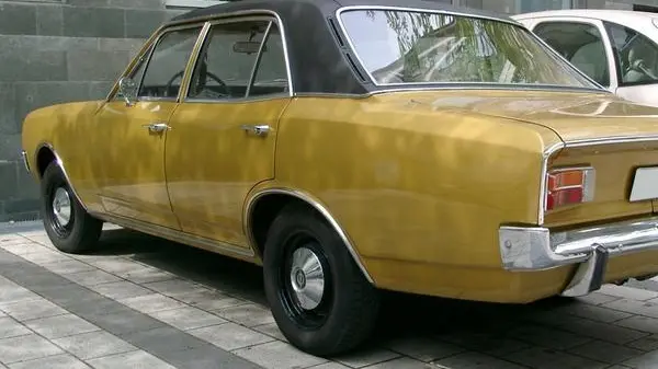 Opel Rekord C-2