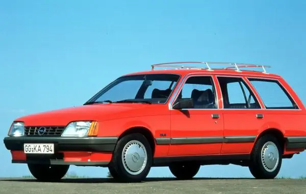 Opel Rekord E Caravan (facelift 1982)