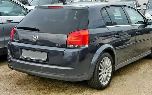 Opel Signum (facelift 2005)-4