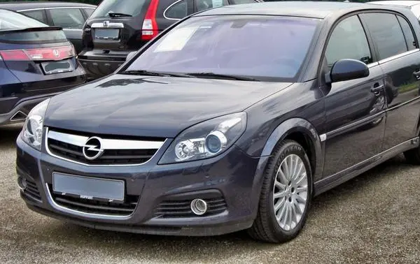 Opel Signum (facelift 2005)-2