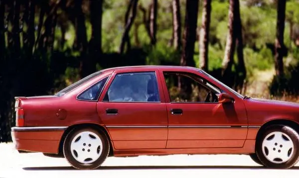 Opel Vectra A-8