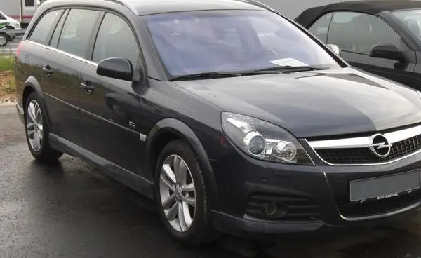 Opel Vectra C Caravan (facelift 2005)-1