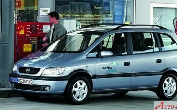 Opel Zafira A (T3000)