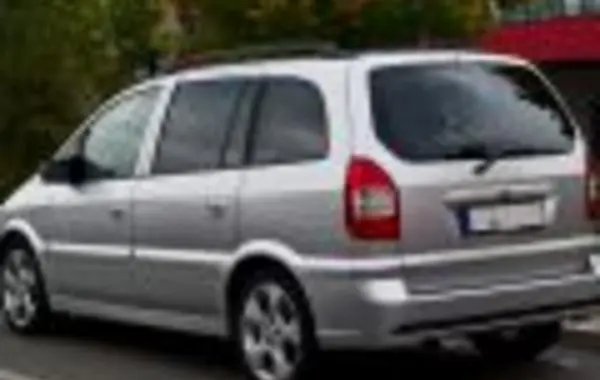 Opel Zafira A (facelift 2003)-0