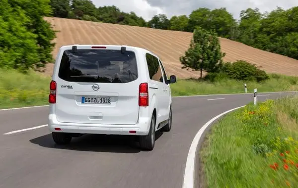 Opel Zafira Life M-0