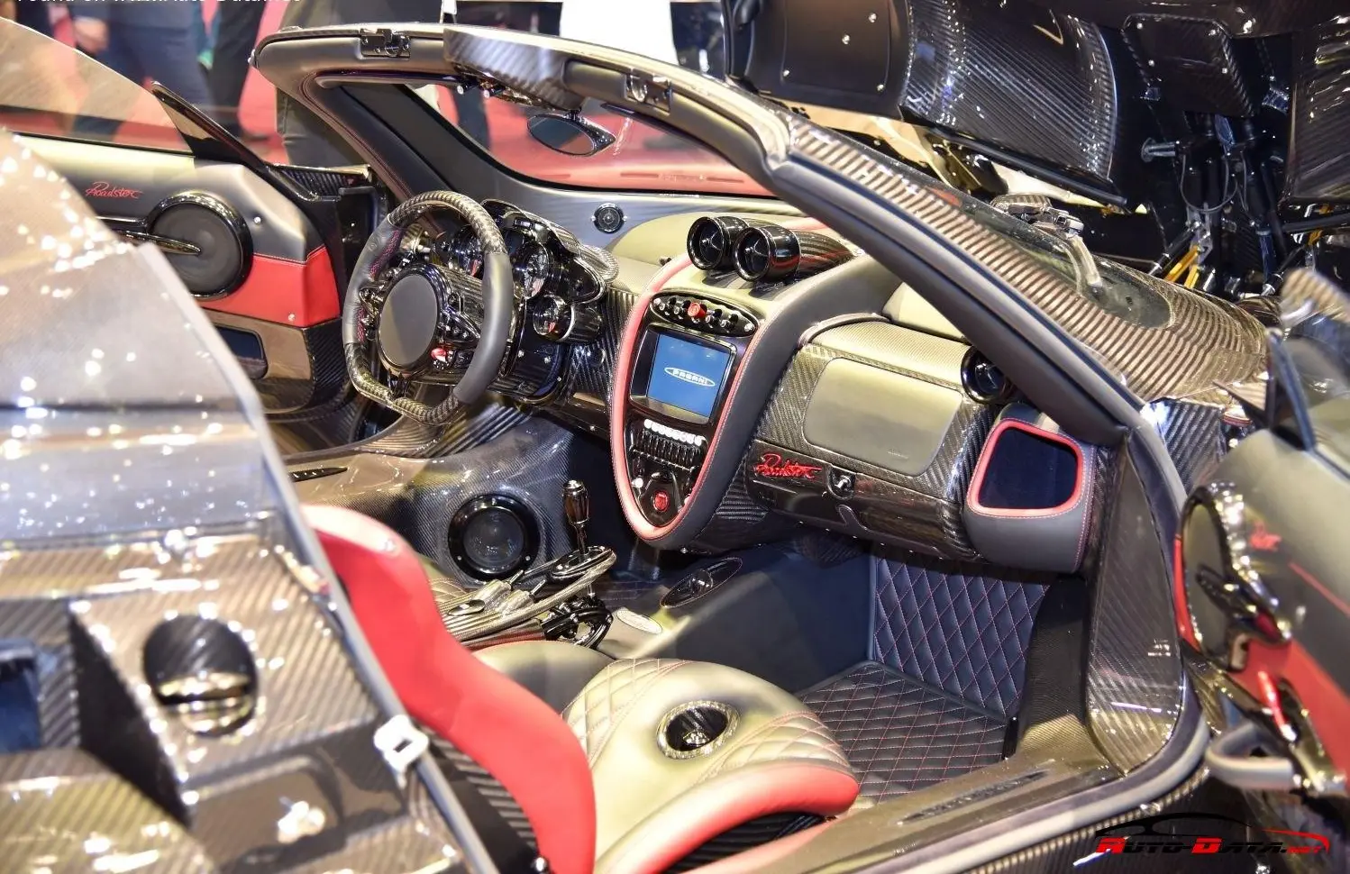 Pagani Huayra Roadster-5
