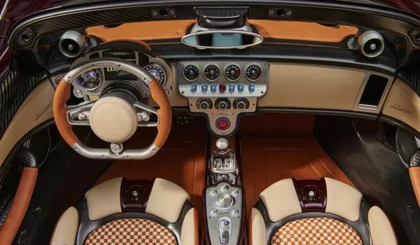 Pagani Utopia Roadster-0