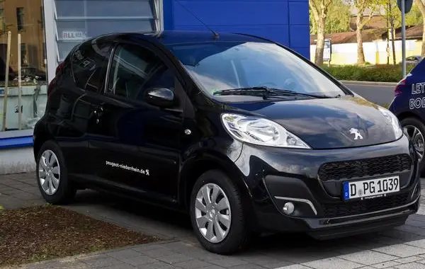 Peugeot 107 (Phase III, 2012) 3-door-4