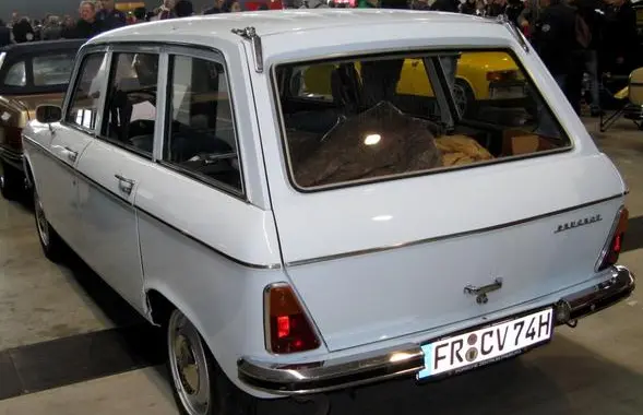 Peugeot 204 Break-0
