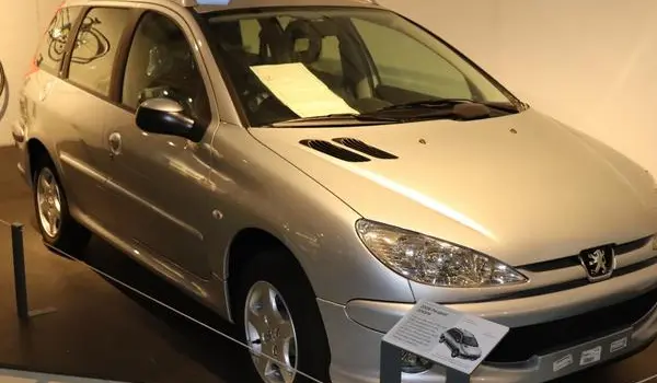 Peugeot 206 SW-1