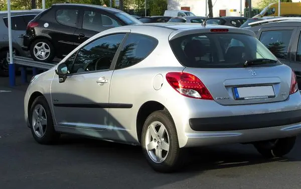 Peugeot 207 (facelift 2009)-4