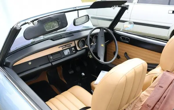 Peugeot 304 Cabrio-3