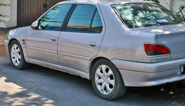 Peugeot 306 Sedan (7B)-0