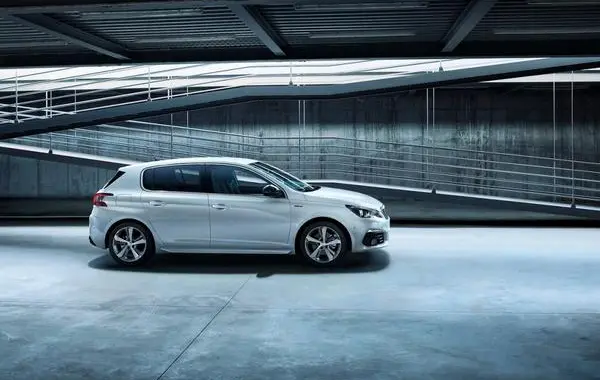 Peugeot 308 II (Phase II, 2017)-4