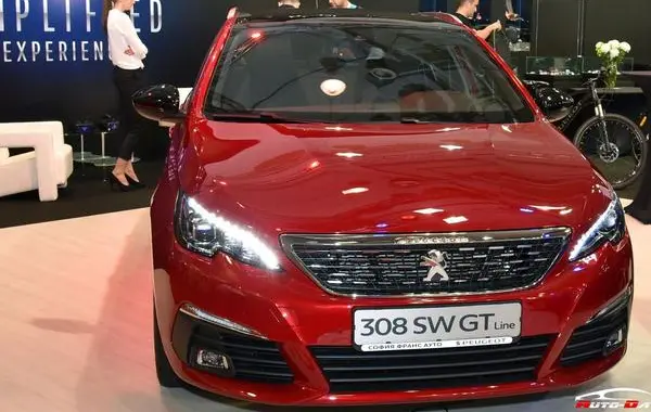 Peugeot 308 SW II (Phase II, 2017)-6